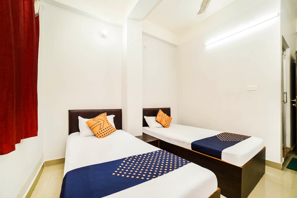 SPOT ON 64206 Subh Shanti Guest House 1, ISBT Guwahati, Guwahati