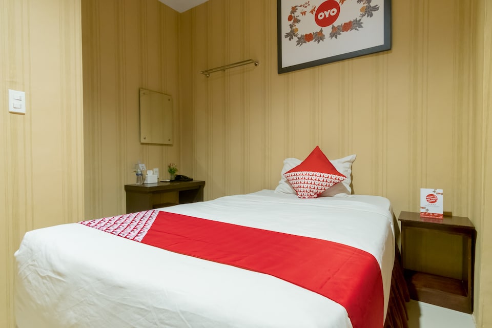 Capital O 2023 Medan Ville Hotel, Medan, Medan