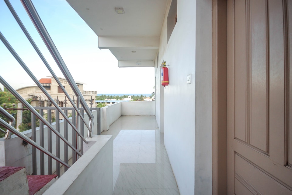 OYO Kumari Lodge, Kanyakumari, कन्याकुमारी