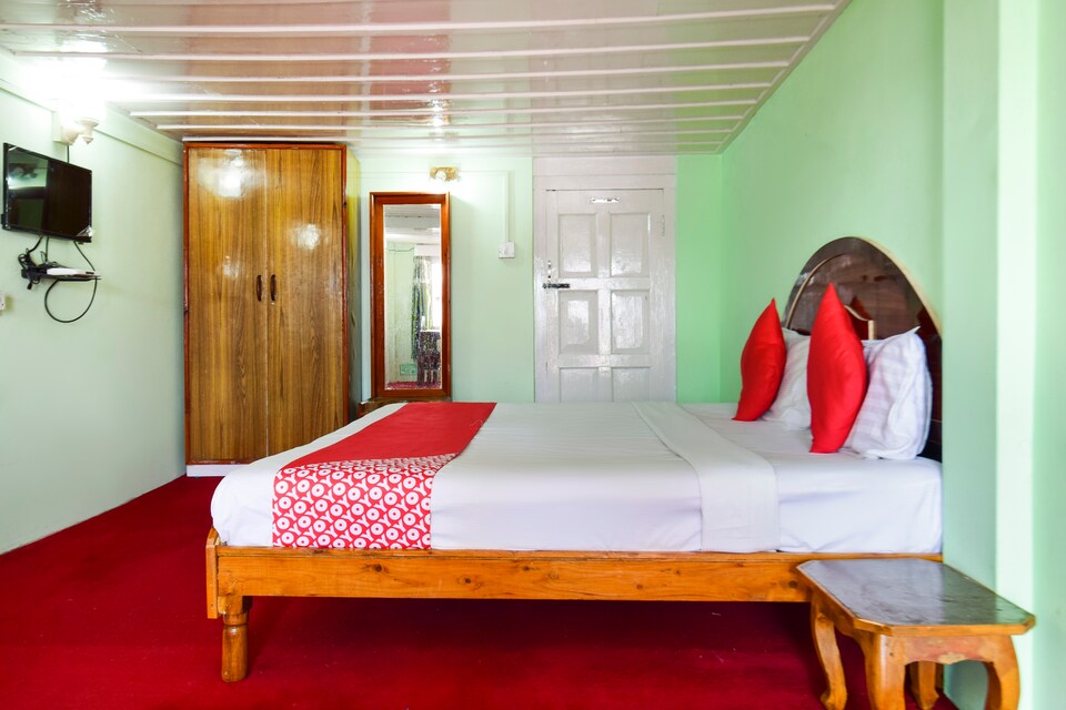 OYO 64247 Vikram Hotel, Narkanda, Narkanda