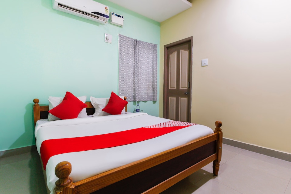 OYO 64253 Mrs Lodge, Sivagangai, Virudhunagar