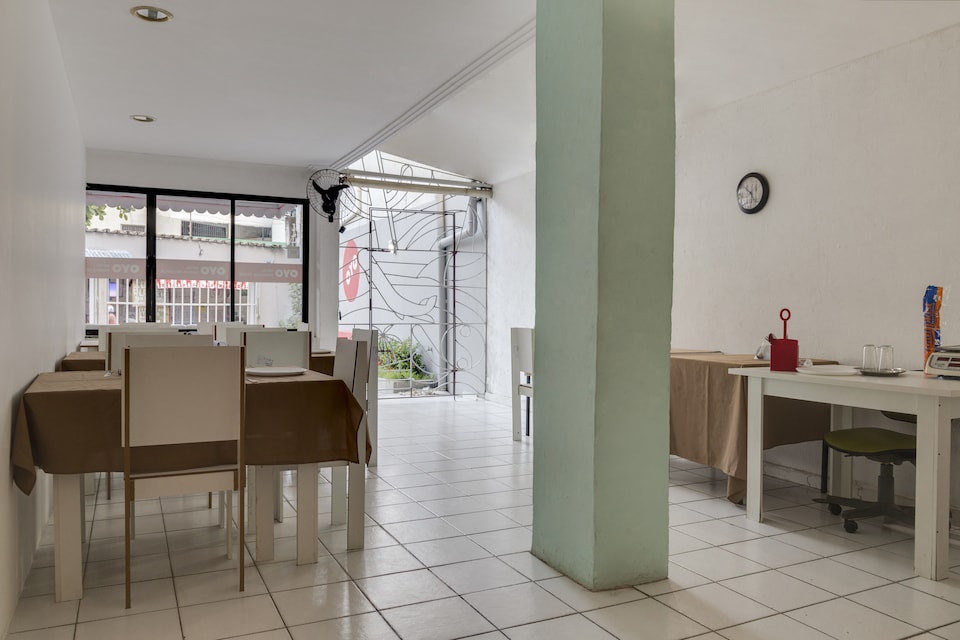 OYO Hotel Rainha De Itapuã - Salvador, BR_BA_Salvador_1, Salvador