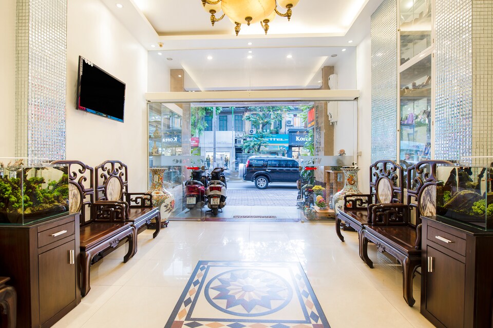 Capital O 518 Chariot Hotel, Hai Bà Trưng, Hanoi