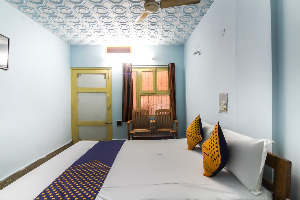 SPOT ON 64268 Prakash Lodge, Karimnagar, Karimnagar