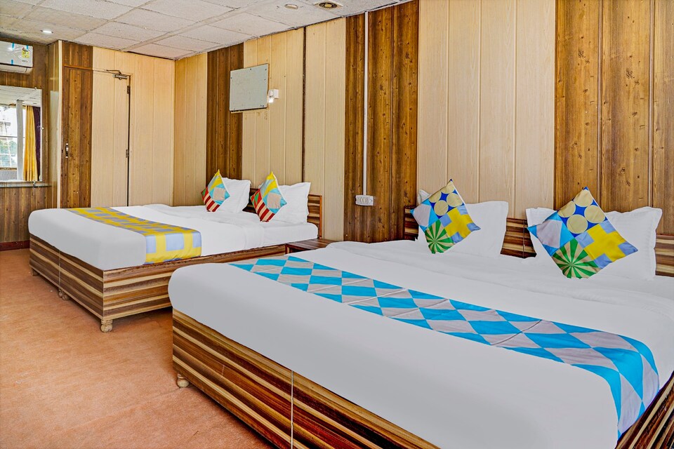 live on dhn810, GMS Road Dehradun, Dehradun