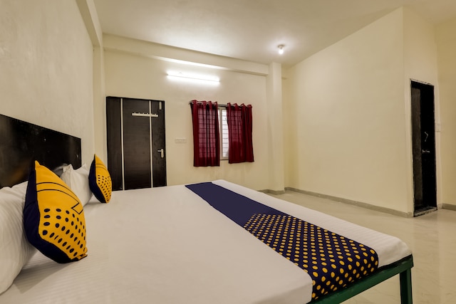 SPOT ON Bundelkhand Dhani