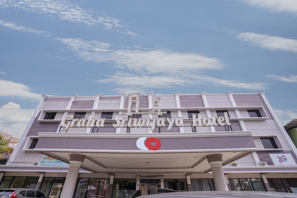 Capital O 2064 Kartika Sriwijaya Hotel, Palembang Kota, Palembang