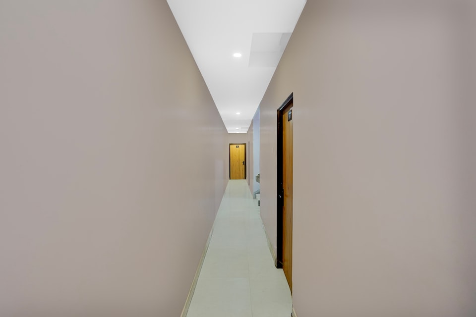 Hotel O Sonali, CA road Gandhibagh Road, Nagpur