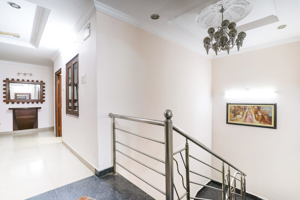 Live on HYD458 , Gachibowli, Hyderabad