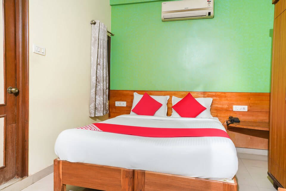 Live on HYD458 , Gachibowli, Hyderabad