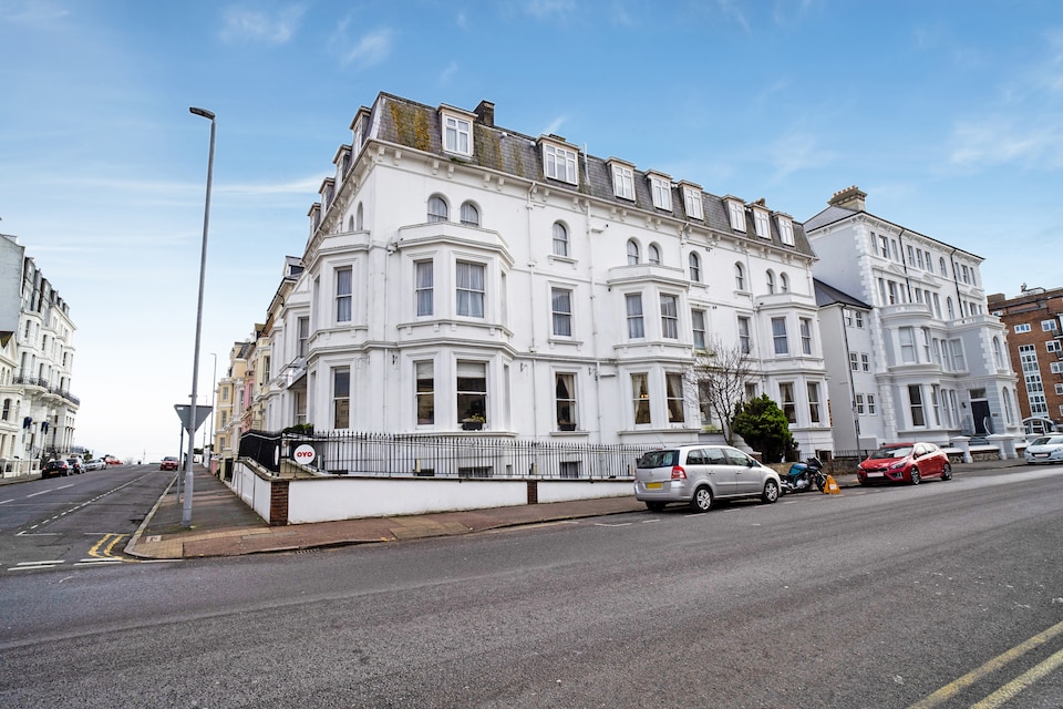 The Palm Court Hotel, Eastbourne (South England), Eastbourne