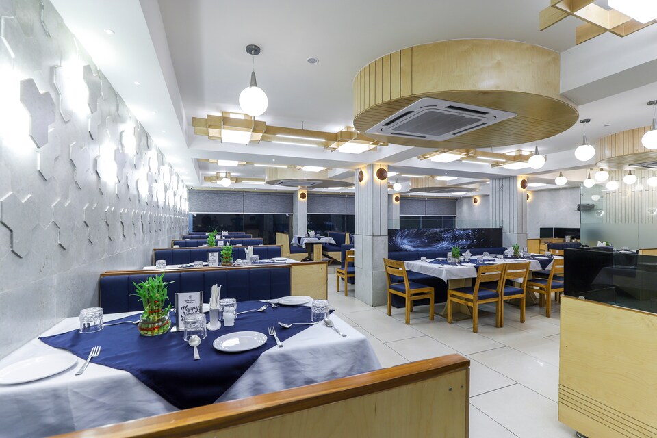 CAPITAL O 64343 Hotel Blueberry, Sector 16 Gandhinagar, Gandhinagar