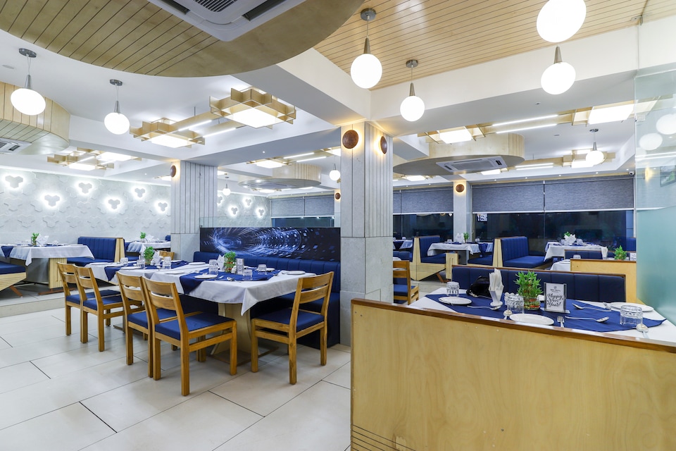 CAPITAL O 64343 Hotel Blueberry, Sector 16 Gandhinagar, Gandhinagar