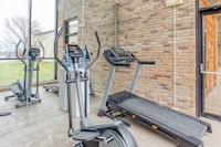 OYO Townhouse Owensboro West