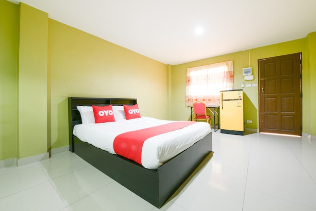 OYO 440 Season 5 Residence