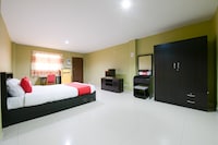 OYO 440 Season 5 Residence