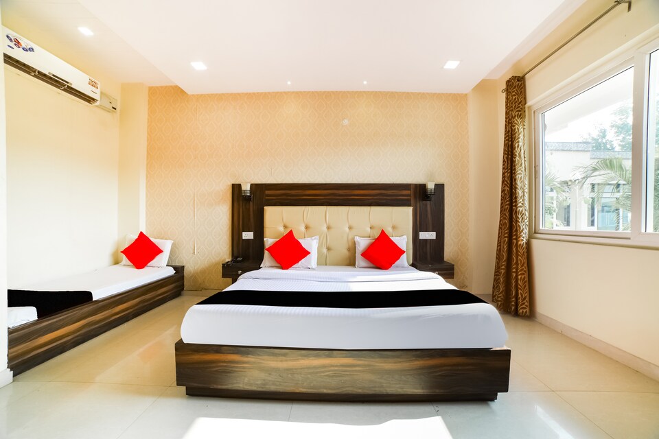 Capital O 64366 Sumaaya Greens Resorts, Civil Lines Bareilly, Bareilly