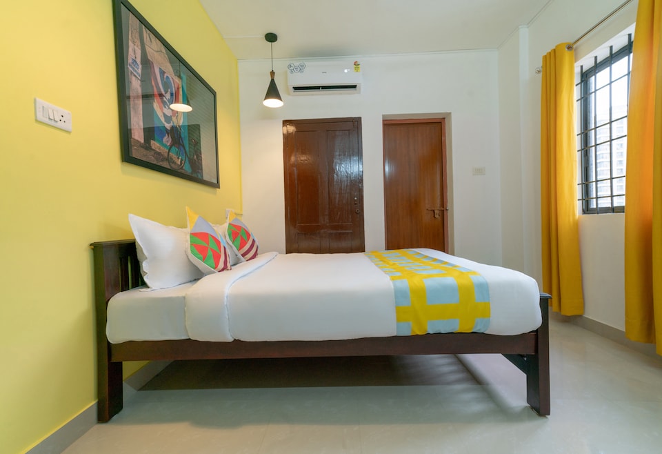 OYO Home 64379 Exotic Stay, Kakkanad Kochi, Kochi