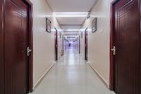 OYO Townhouse Gajuwaka Near CMR Mall