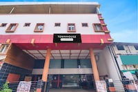 OYO Townhouse Gajuwaka Near CMR Mall