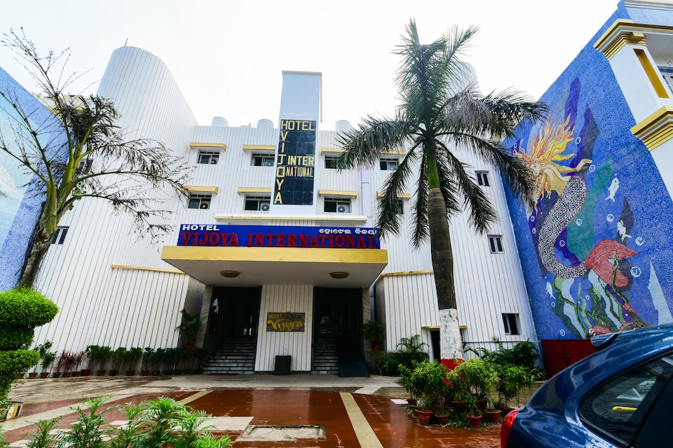 Palette - Vijoya International, CT Road Puri, Puri