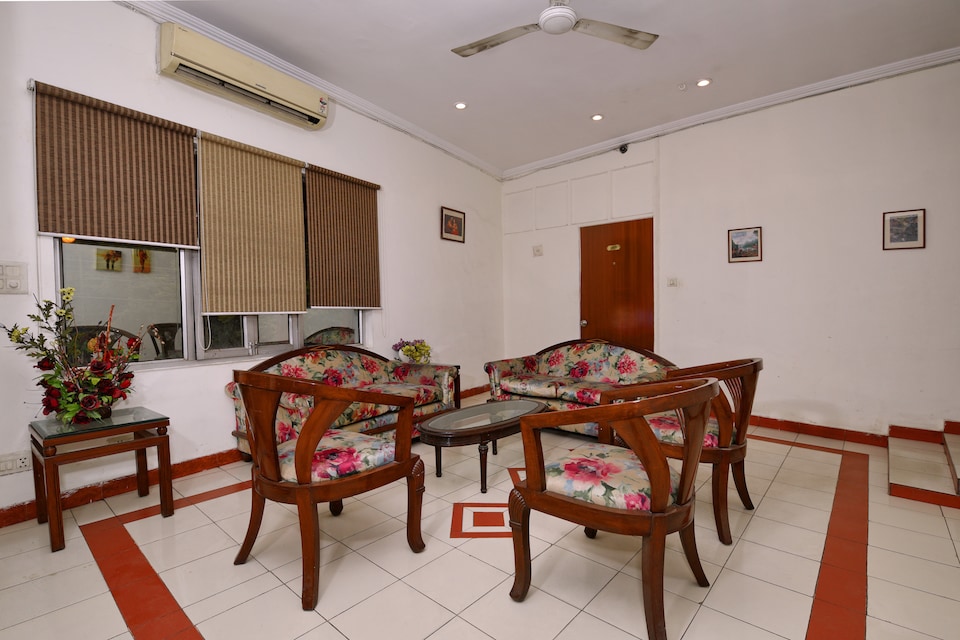 OYO 5232 Kwality Hotel, Rajpur Road Dehradun, Dehradun
