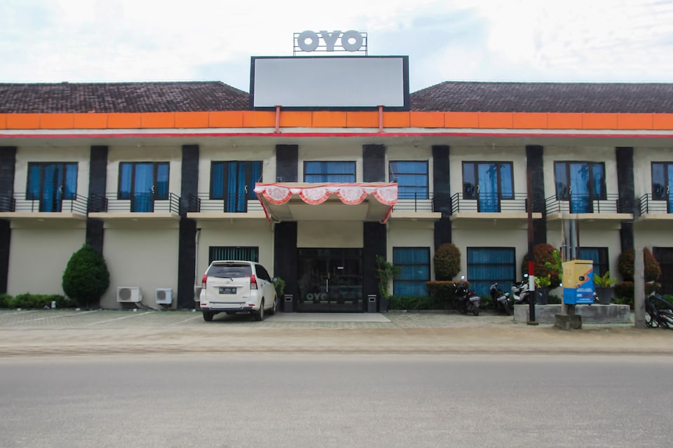 OYO 2104 Hotel Grand Sabrina, Pangkal Pinang, Pangkal Pinang
