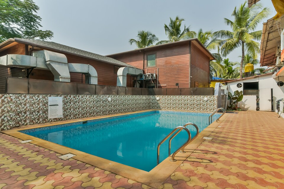 OYO 5242 Zinho's, Baga Goa, Goa