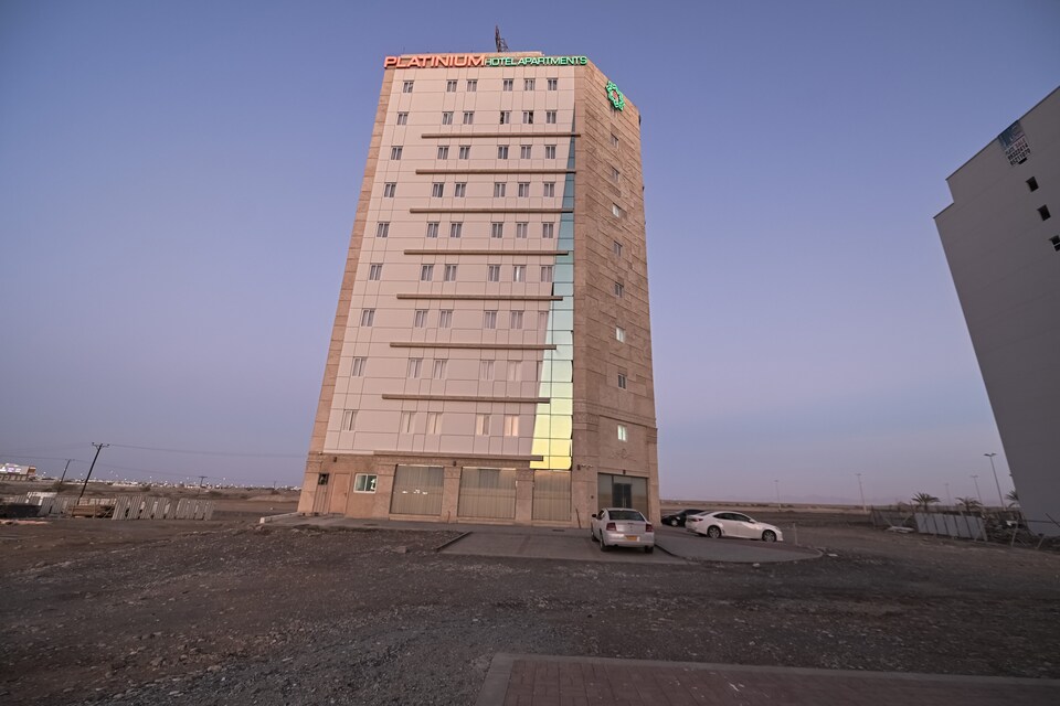 OYO 116 Platinium Hotel Apartments, Seeb, Muscat
