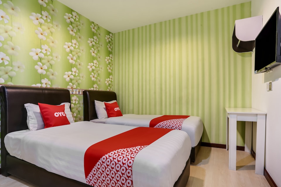 OYO 89583 Grove Hotel, Kajang, Kajang
