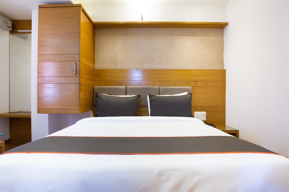 Collection O Aqua City Near Immaculate Conception Church, Panjim Goa, Goa