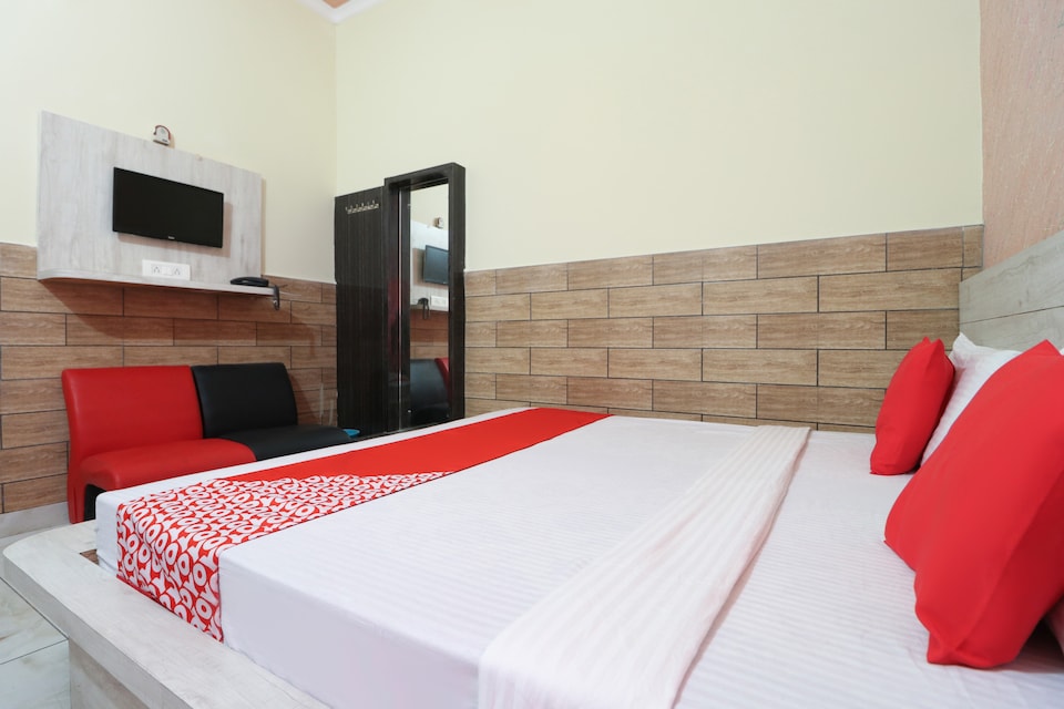 OYO Hotel Jannat, Ambala Cantt, Ambala