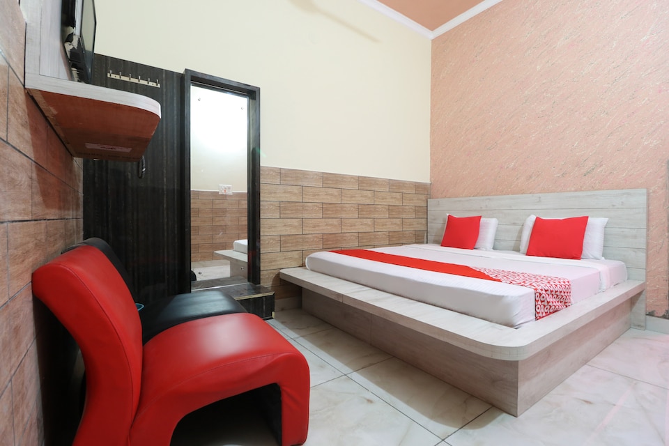 OYO Hotel Jannat, Ambala Cantt, Ambala
