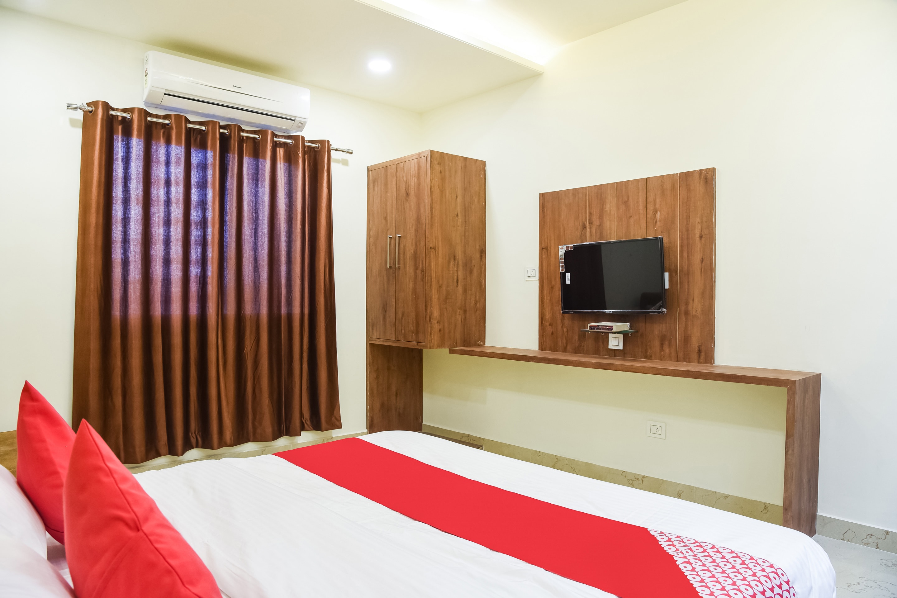 Capital Hotel In,,2 star