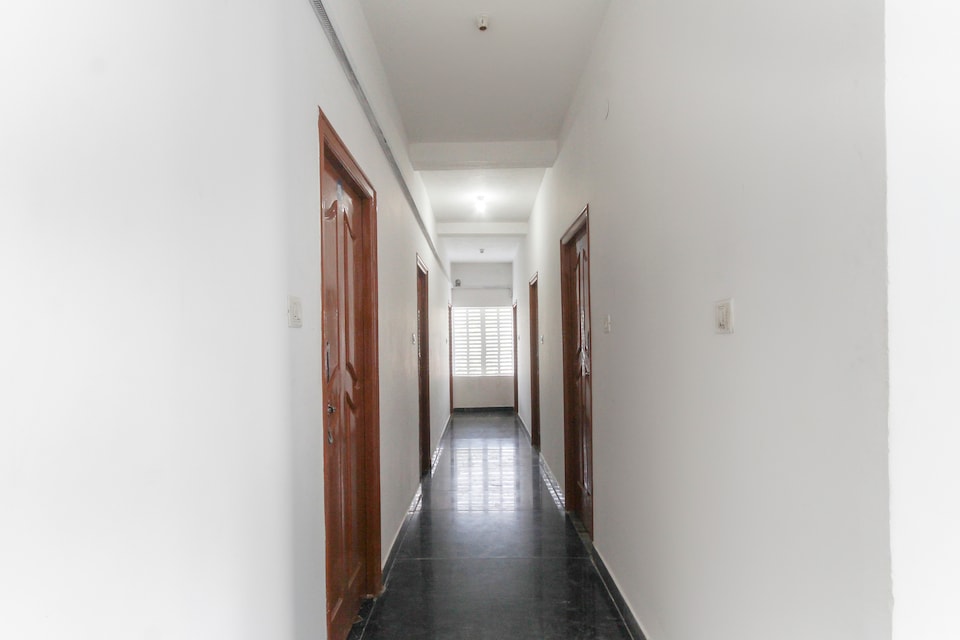 OYO 64603 KKM Towers, Krishnagiri, Krishnagiri