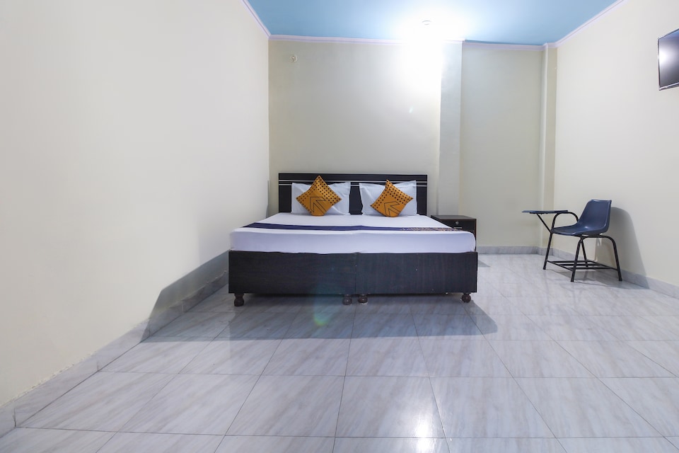 SPOT ON 64611 City Star Hotel, Aligarh, Aligarh