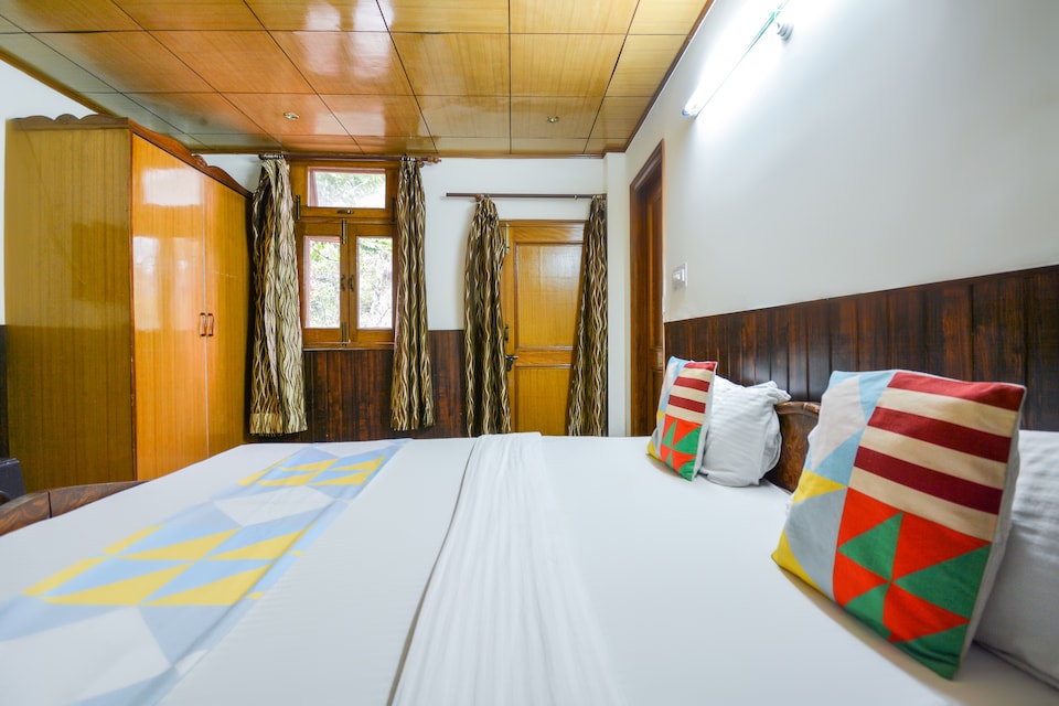 OYO Home 64625 Comfortable Family Suite Kasauli, Kasauli, Kasauli