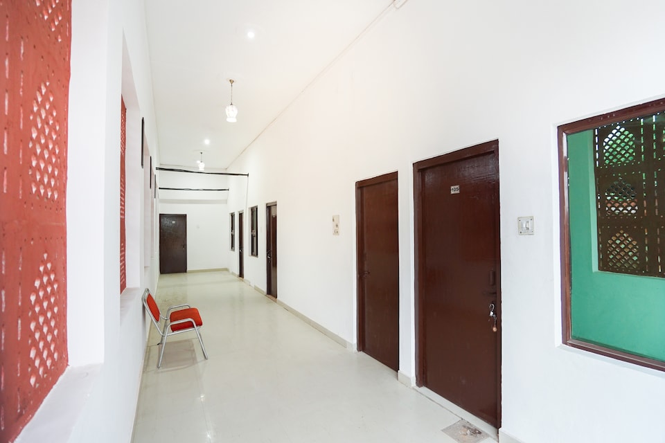 OYO Ready-x Hotel, Bhiwadi, Bhiwadi