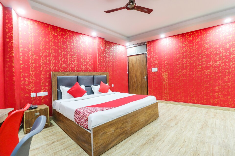 OYO Sheetal Guest House Near Pvr Ansal Plaza Greater Noida, Greater Noida, Noida