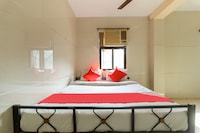 OYO Hotel Satkar & Lodging