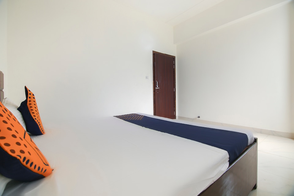 SPOT ON 64687 Kamla Farms, Agra, Agra