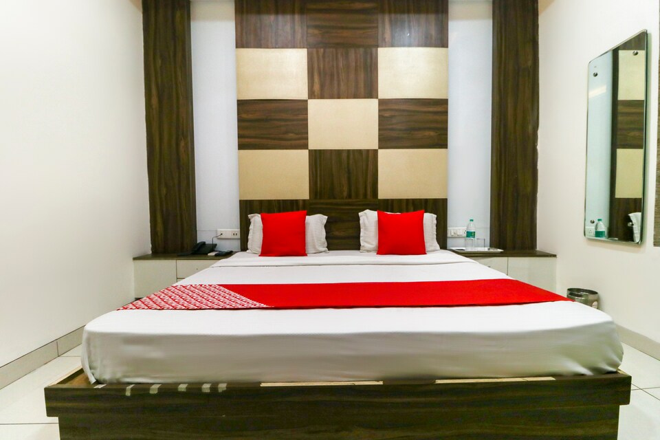 OYO 64690 Kapil Roylista, Ludhiana Railway Station, Ludhiana