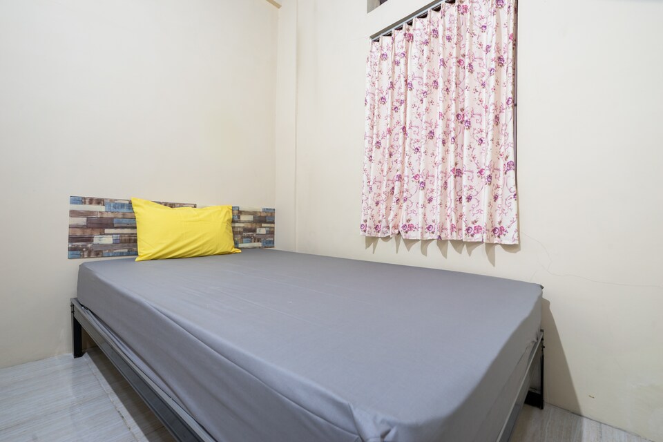 OYO Life 2148 Homestay KK, Condongcatur, Yogyakarta