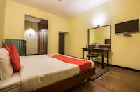OYO Hotel Guest Inn Suites Near Birla Mandir