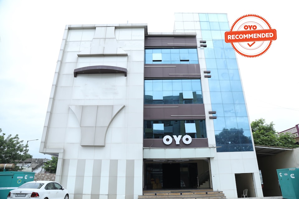 OYO Flagship 64715 Orient Palace, Nagpur Railway Station, Nagpur