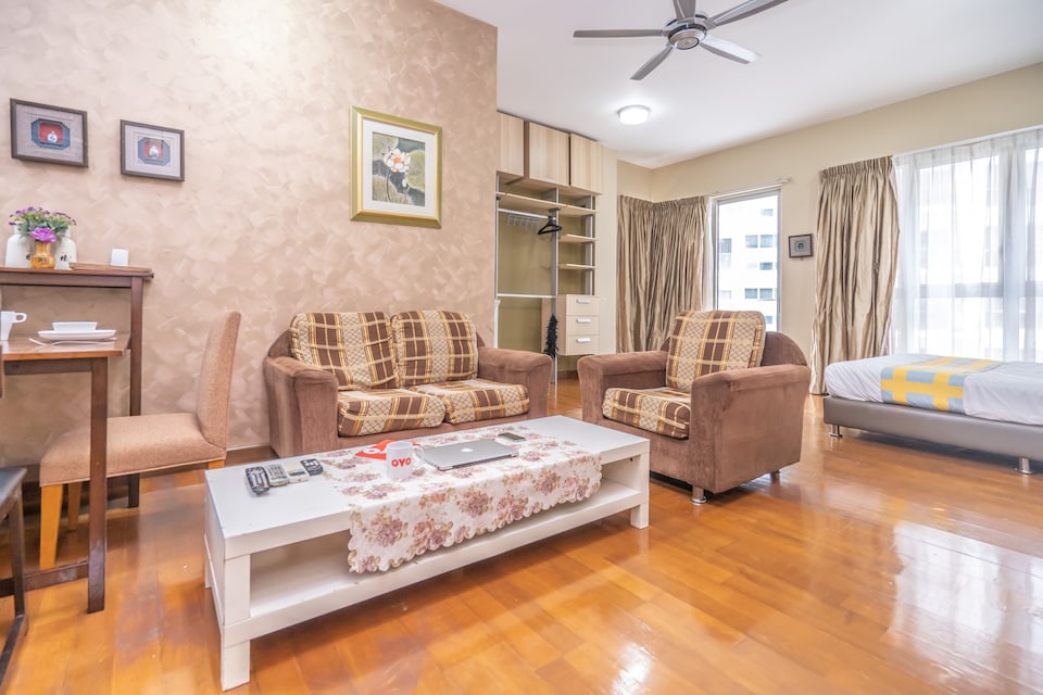 OYO Home 89601  Relive Studio Regalia Suites, Chow Kit, Kuala Lumpur