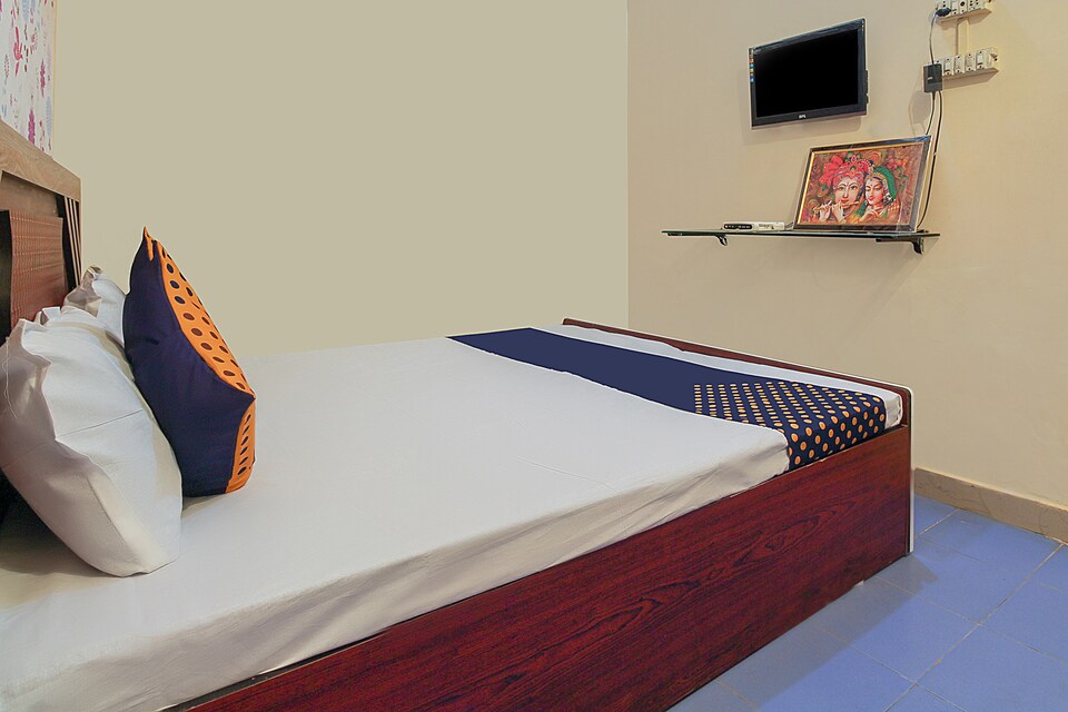 OYO 64751 Rajputana Guest House, Station Road Mathura, Mathura