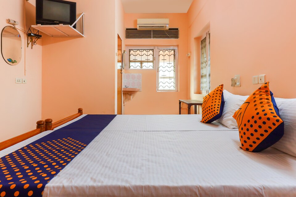 Collection O Kollam Railway Junction Formerly Sreenivas Tourist Home, Kollam, Kollam