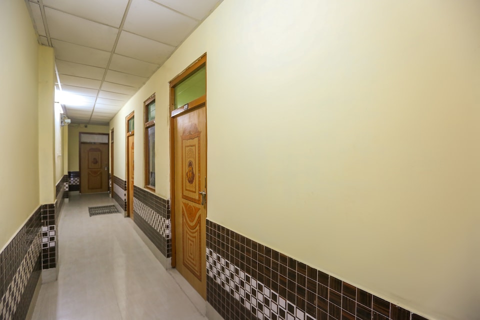 SPOT ON Hotel Sai bhadawar, Etawah, Etawah