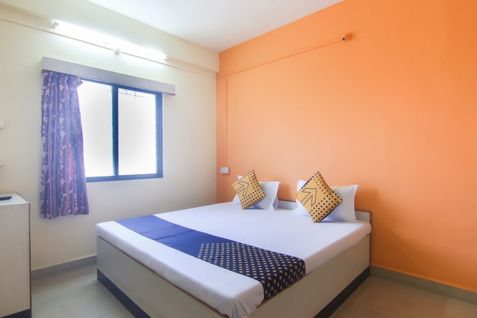 SPOT ON 64774 Shivtara Lodge, Jejuri, Pune